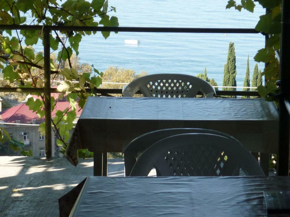 Guest House Gagra Exterior foto